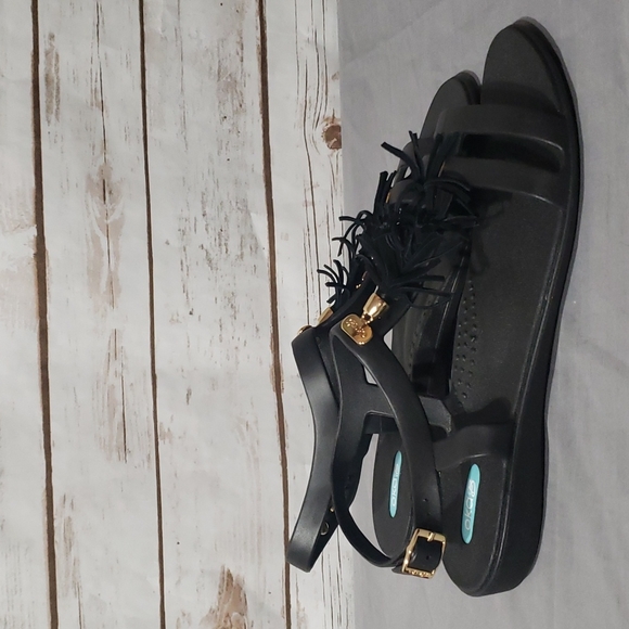 Oka B Sandals - Size 9 - Picture 3 of 7
